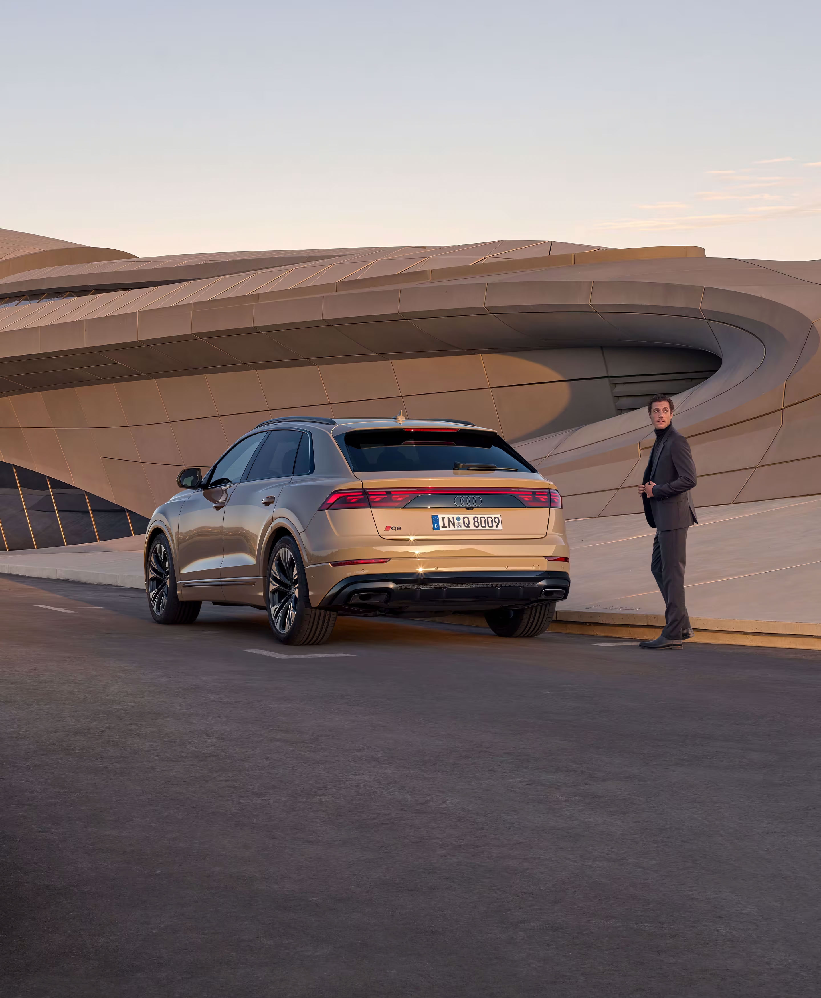 Audi Q8 seitliche Heckansicht